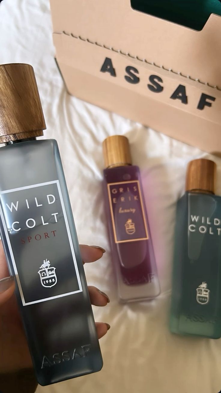 Assaf Wild + Gris Erik